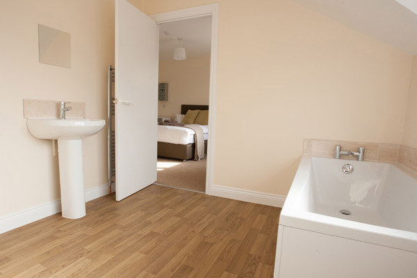 Banbury lodge bathroom